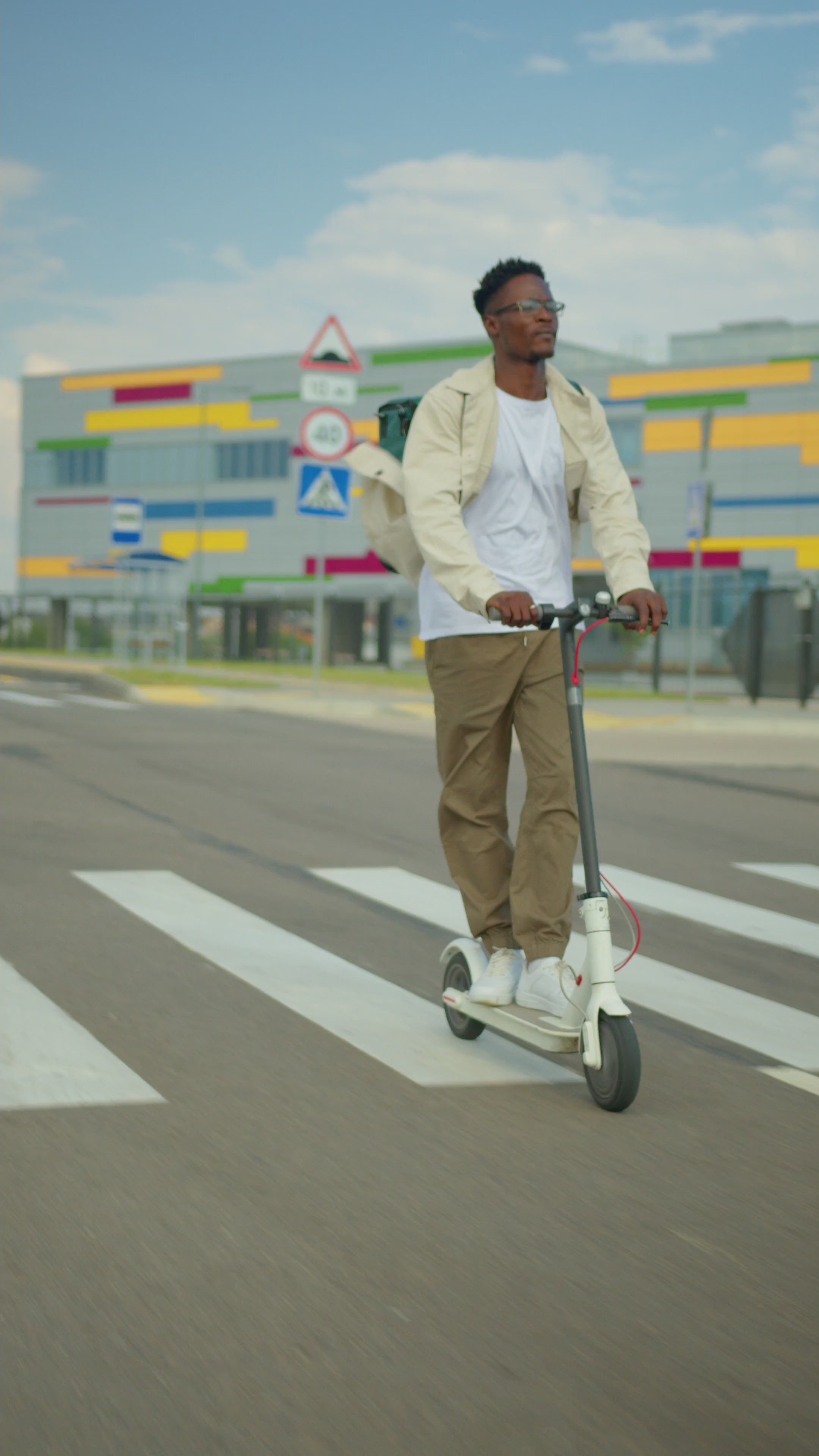Load video: electrosteps.nl eco scooter 